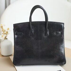 Classic Hermes Bag: A Stylish and Versatile Choice for Elegance